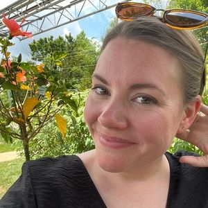 Meet your Posher, Posh